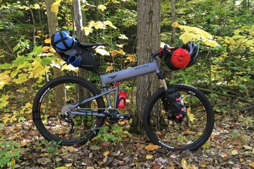 Montague Paratrooper Highline ficha-técnica e avaliações